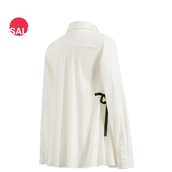 Cute ☺️☺️ Monroe & Main Beaded Blouse - Picture 2 of 8